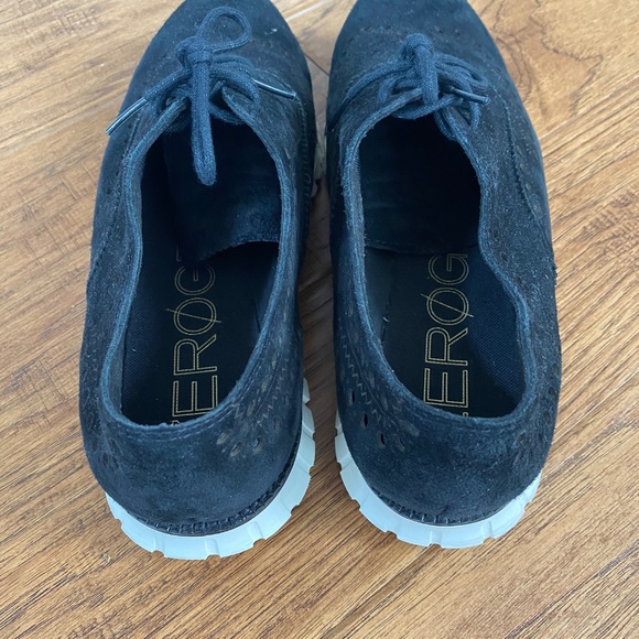 Cole Haan Zerogrand Wing Tip Suede Black Shoe - Picture 2 of 3